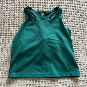 Women’s exercise top size M
